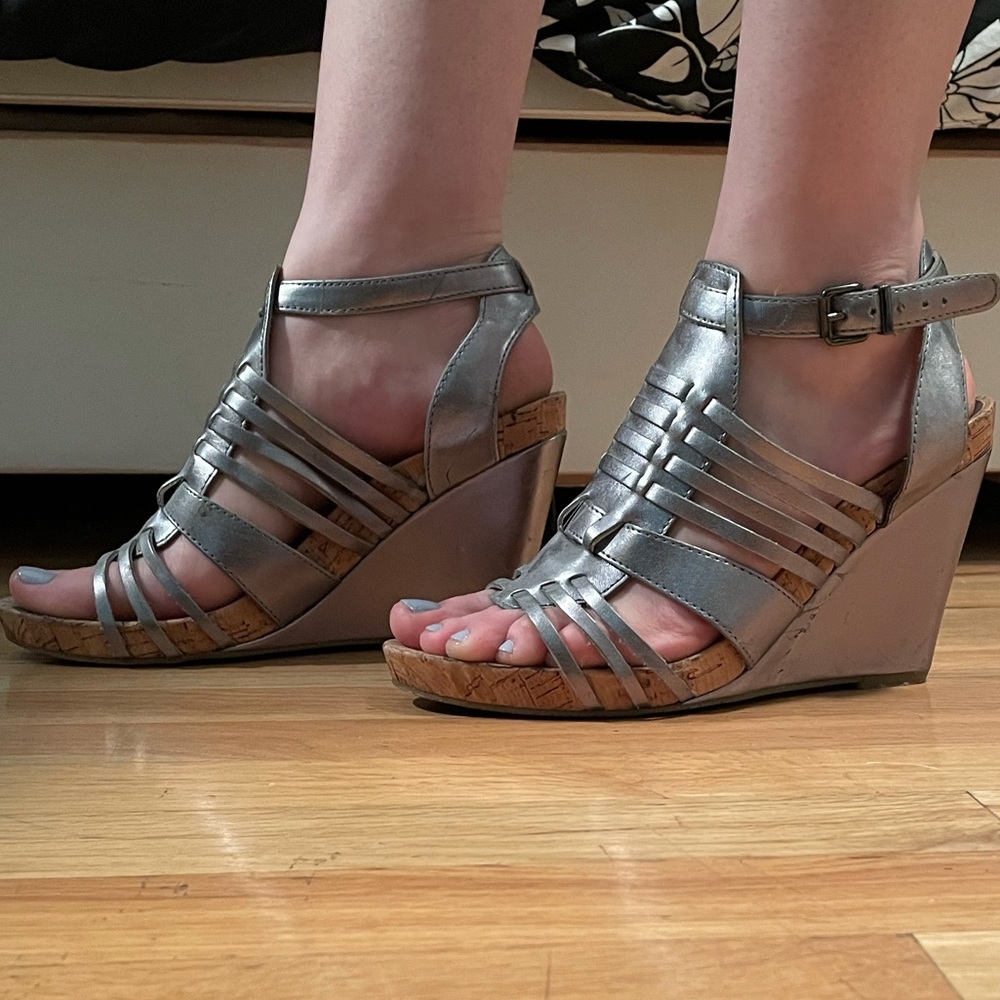 BCBG Generation heels